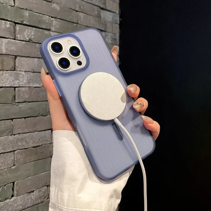Coque MagSafe Motif Ondulé : Élégance Minimaliste & Grip Premium
