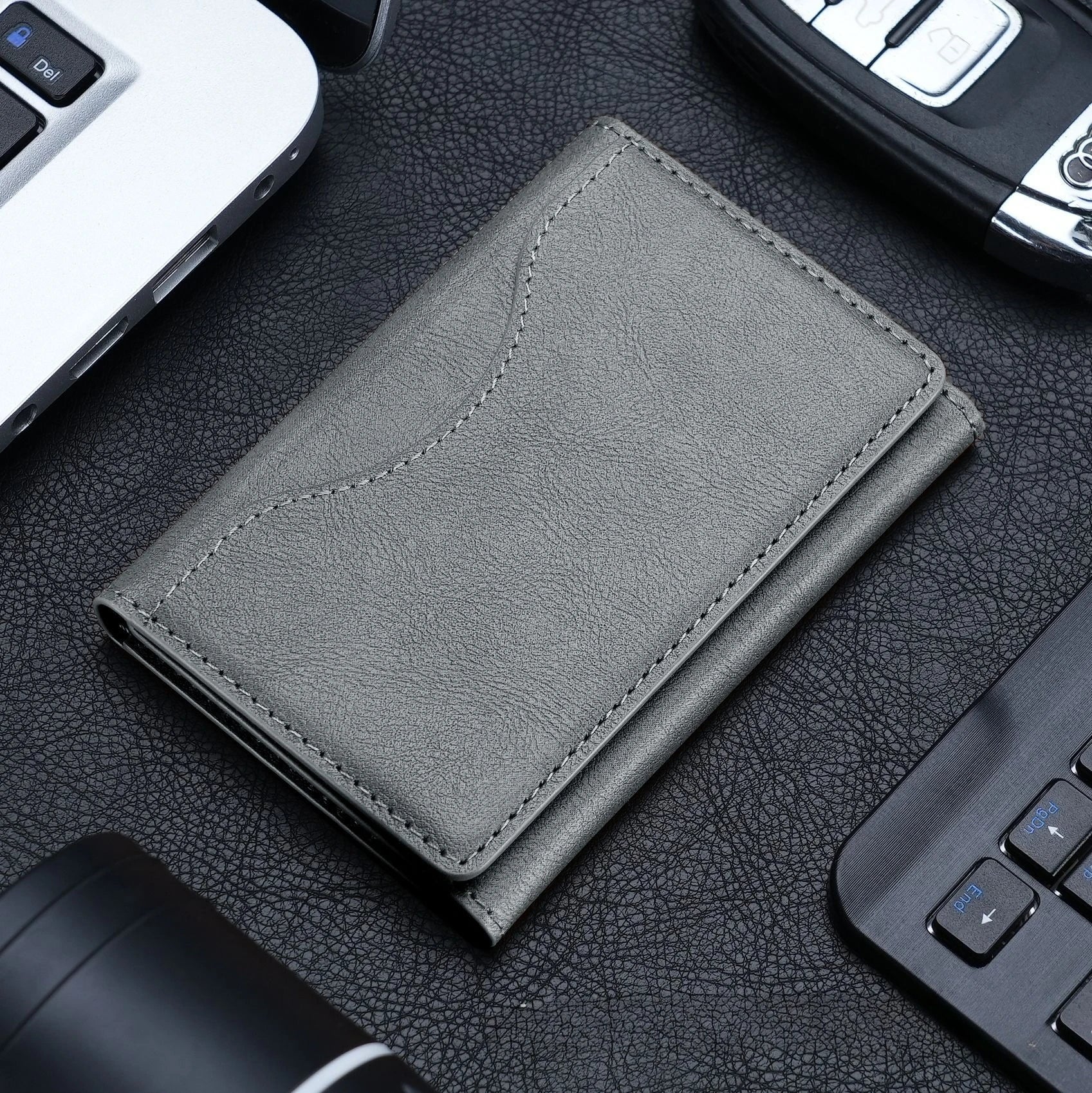Porte-Cartes Magnétique Premium : L'Essentiel au Dos de votre Smartphone