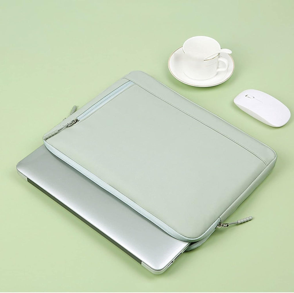 Housse Premium pour Ordinateur : Protection Minimaliste & Élégante